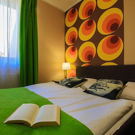 Glow Hostel Wrocław Eksteriør bilde