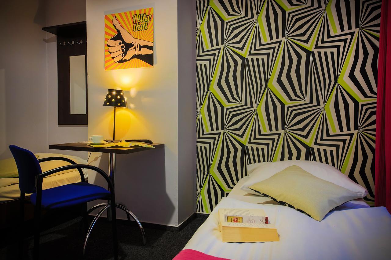 Glow Hostel Wrocław Eksteriør bilde