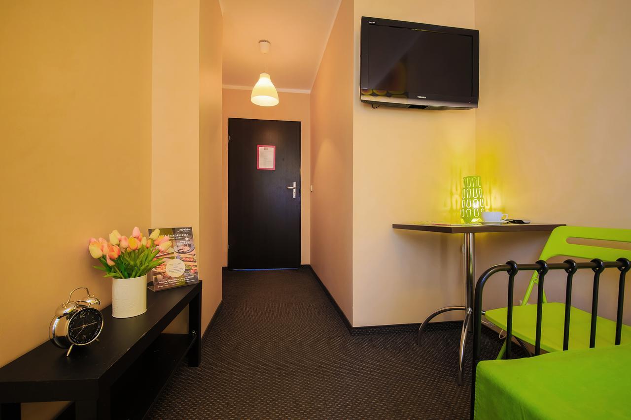 Glow Hostel Wrocław Eksteriør bilde