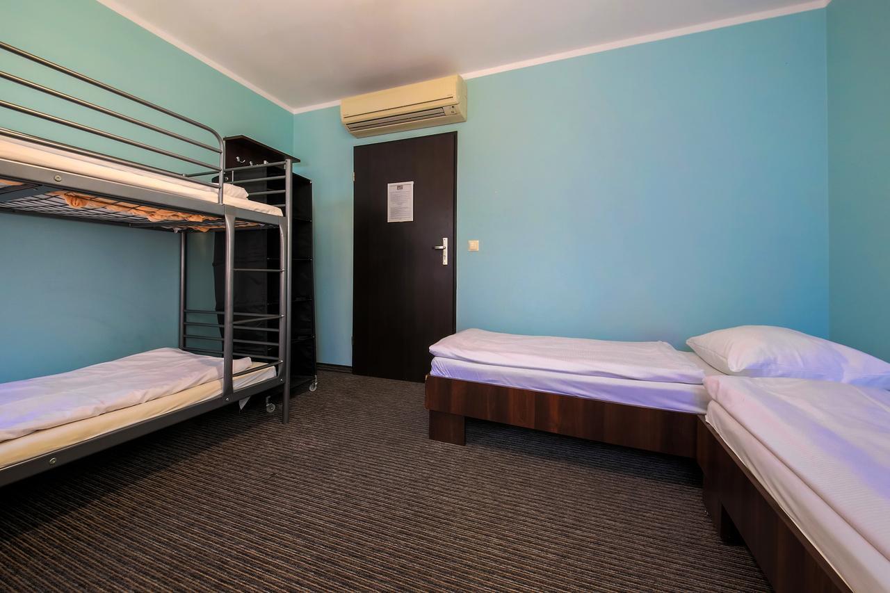Glow Hostel Wrocław Eksteriør bilde