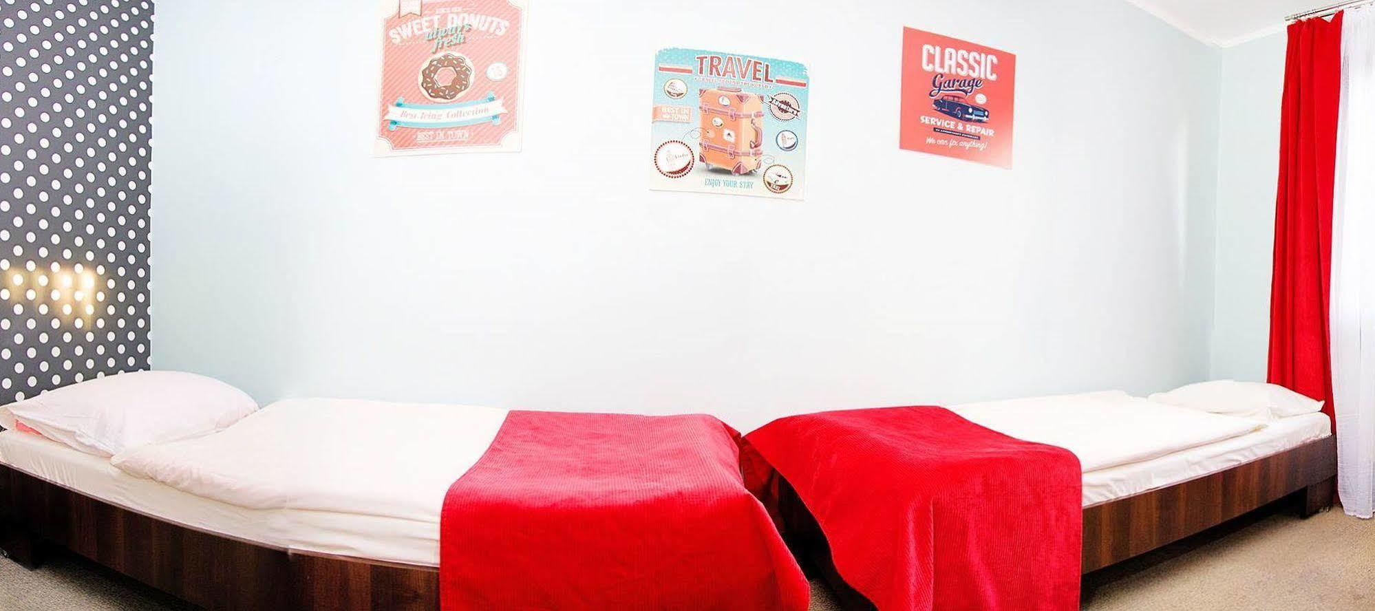 Glow Hostel Wrocław Eksteriør bilde
